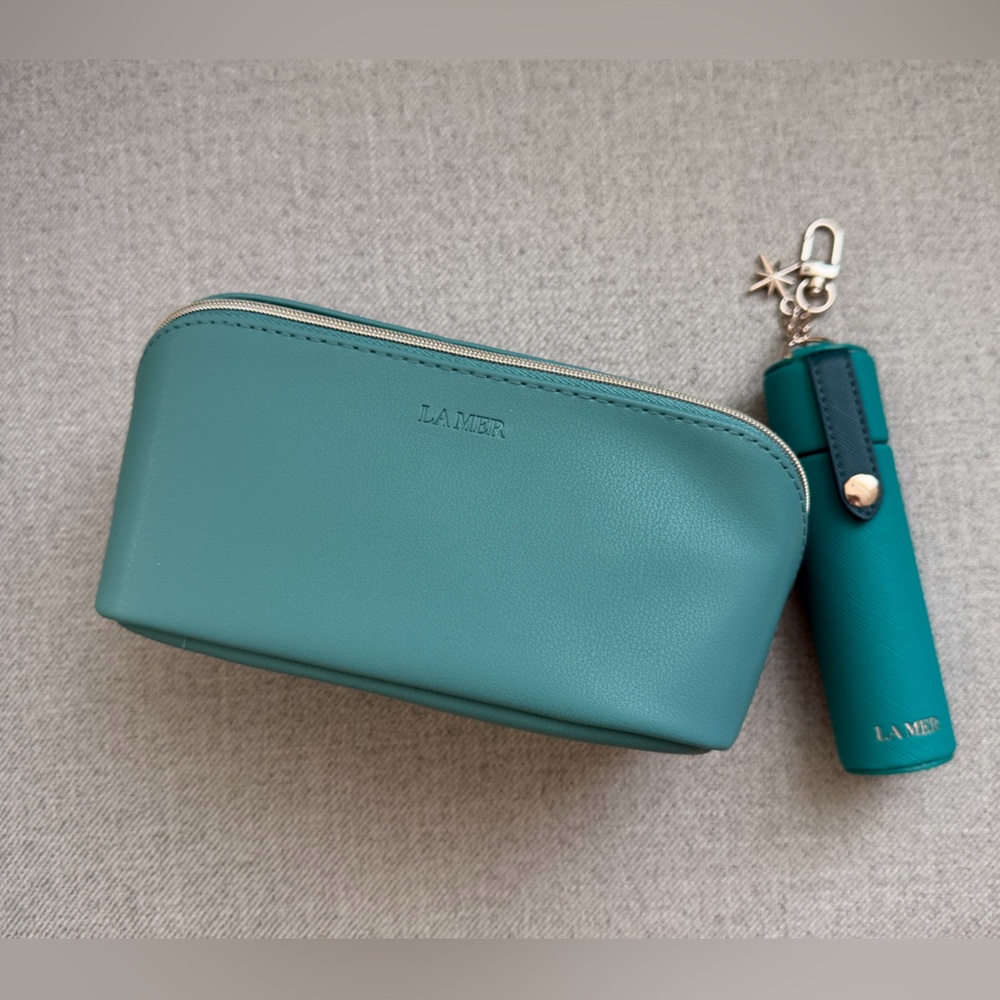 La Mer makeup bag and lipstick holder